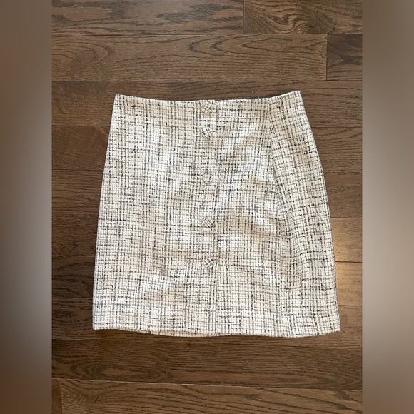 NWOT H&M High Waisted Skirt - Picture 1 of 3